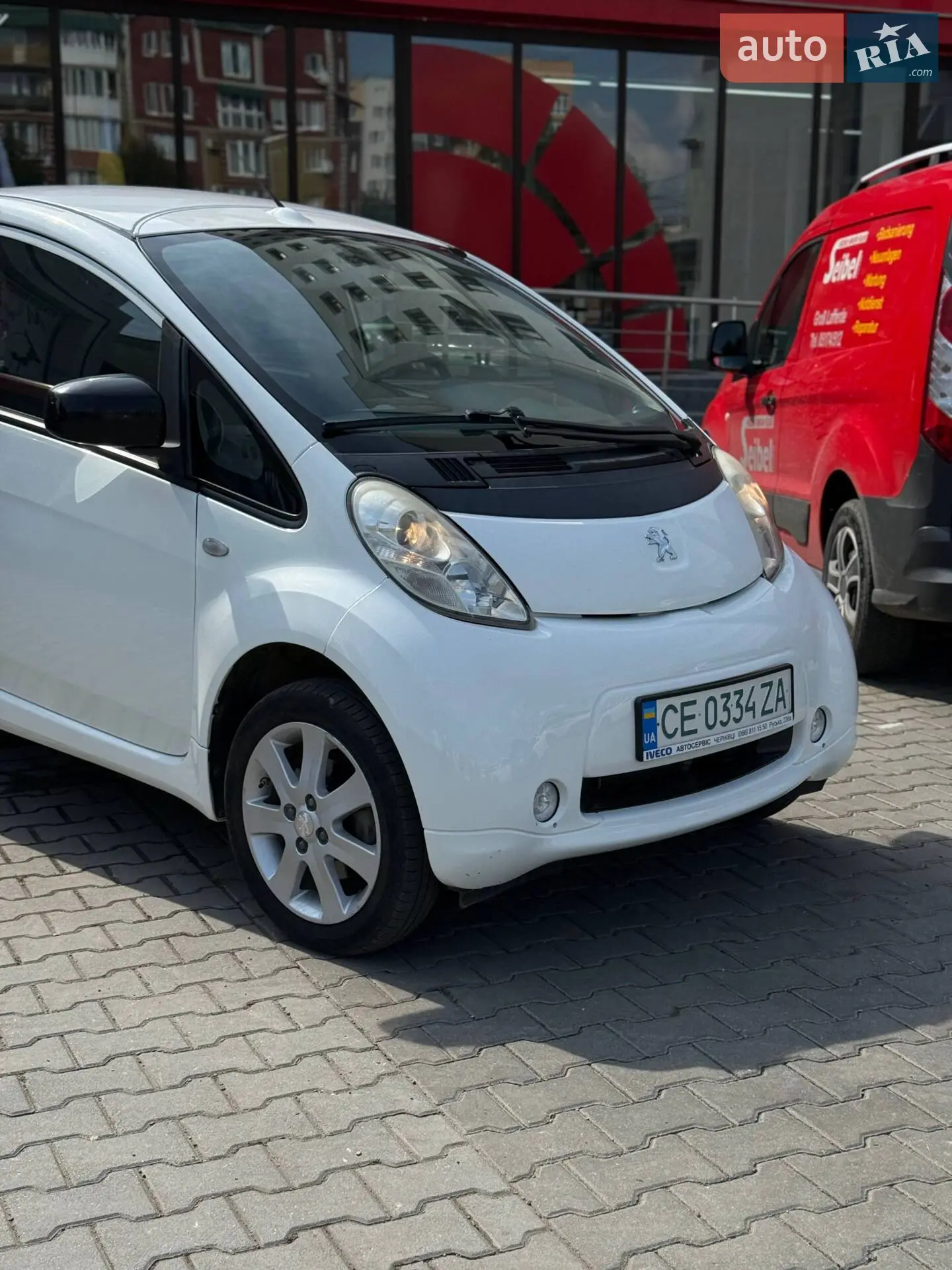 2012 Peugeot iOn - мініатюра 2