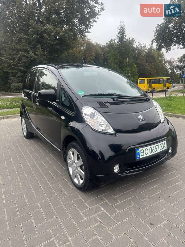 Хетчбек Peugeot iOn 2016 в Львові фото 2 Хетчбек Peugeot iOn 2016 в Львові