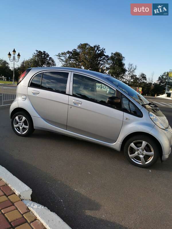 Хетчбек Peugeot iOn 2015 в Одесі фото 5 Хетчбек Peugeot iOn 2015 в Одесі