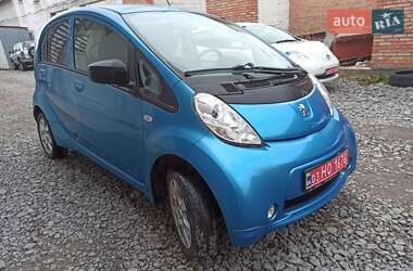 Хетчбек Peugeot iOn 2015 в Вінниці