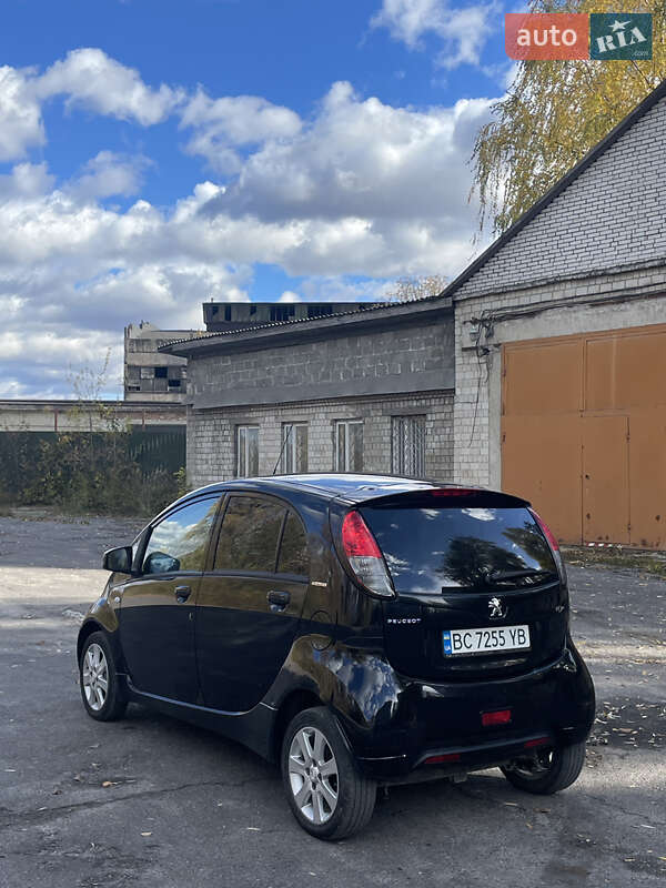 Хэтчбек Peugeot iOn 2011 в Львове фото 6 Хэтчбек Peugeot iOn 2011 в Львове