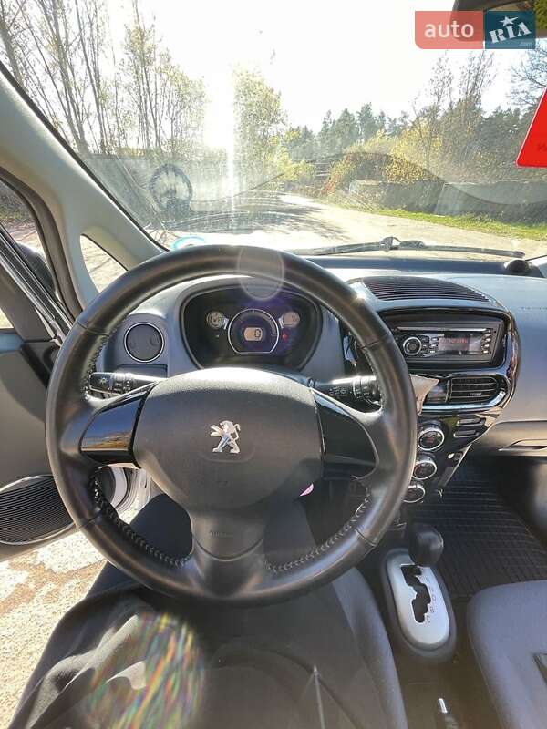 Хэтчбек Peugeot iOn 2011 в Коростышеве фото 15 Хэтчбек Peugeot iOn 2011 в Коростышеве