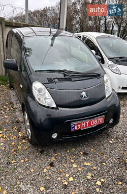 Хетчбек Peugeot iOn 2012 в Одесі