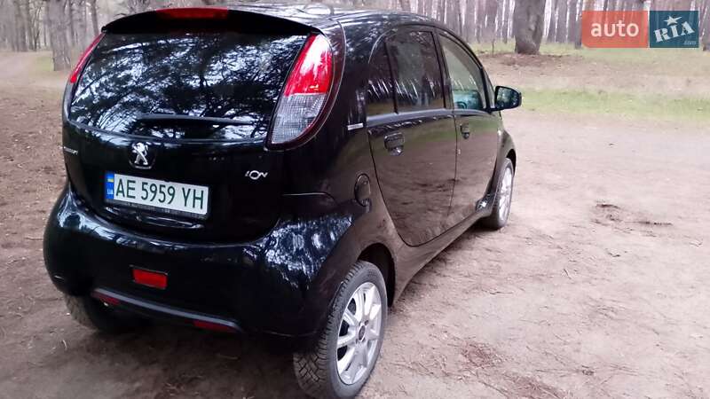 Хэтчбек Peugeot iOn 2014 в Орловщине фото 4 Хэтчбек Peugeot iOn 2014 в Орловщине