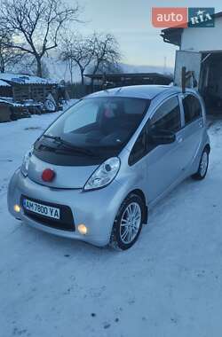 Хэтчбек Peugeot iOn 2011 в Житомире