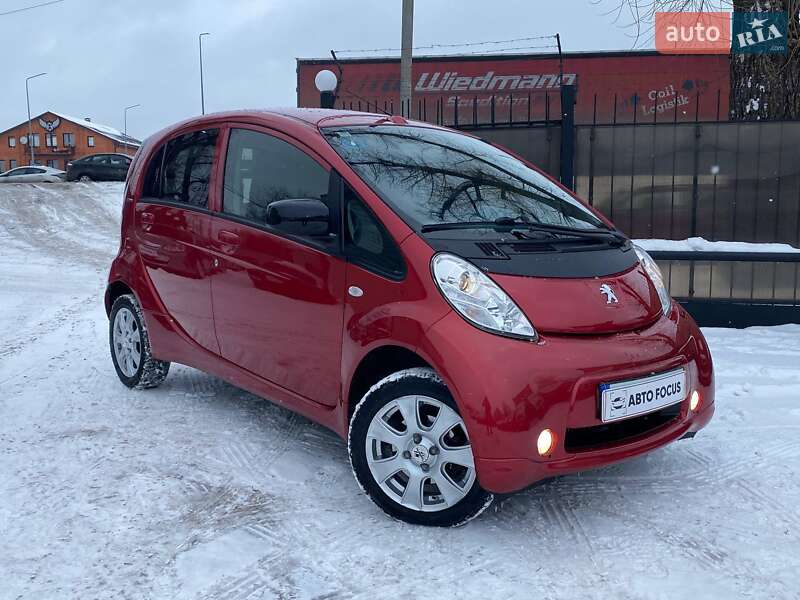 Peugeot iOn 2015 Peugeot iOn 2015