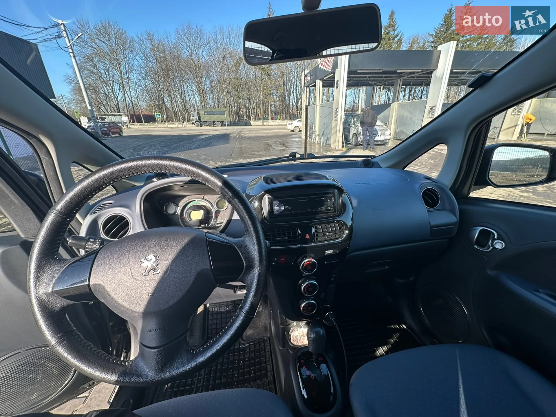 2016 Peugeot iOn - мініатюра 6