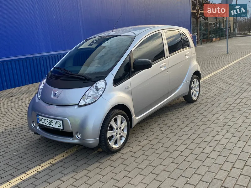 Peugeot iOn 2018