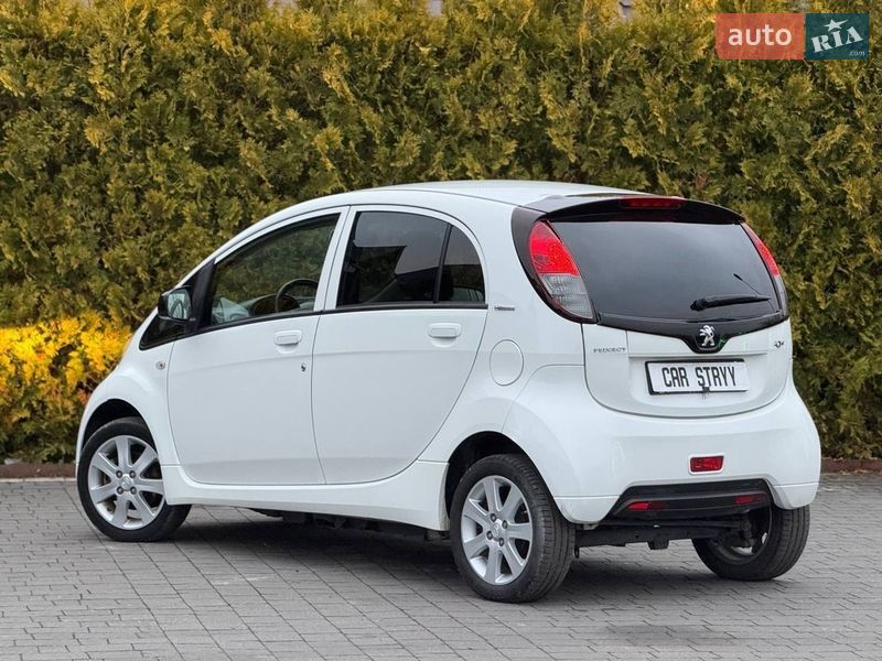 Хэтчбек Peugeot iOn 2019 в Стрые