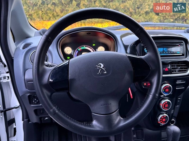 Хэтчбек Peugeot iOn 2019 в Стрые