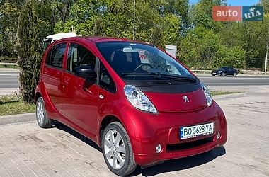 Хетчбек Peugeot iOn 2017 в Тернополі