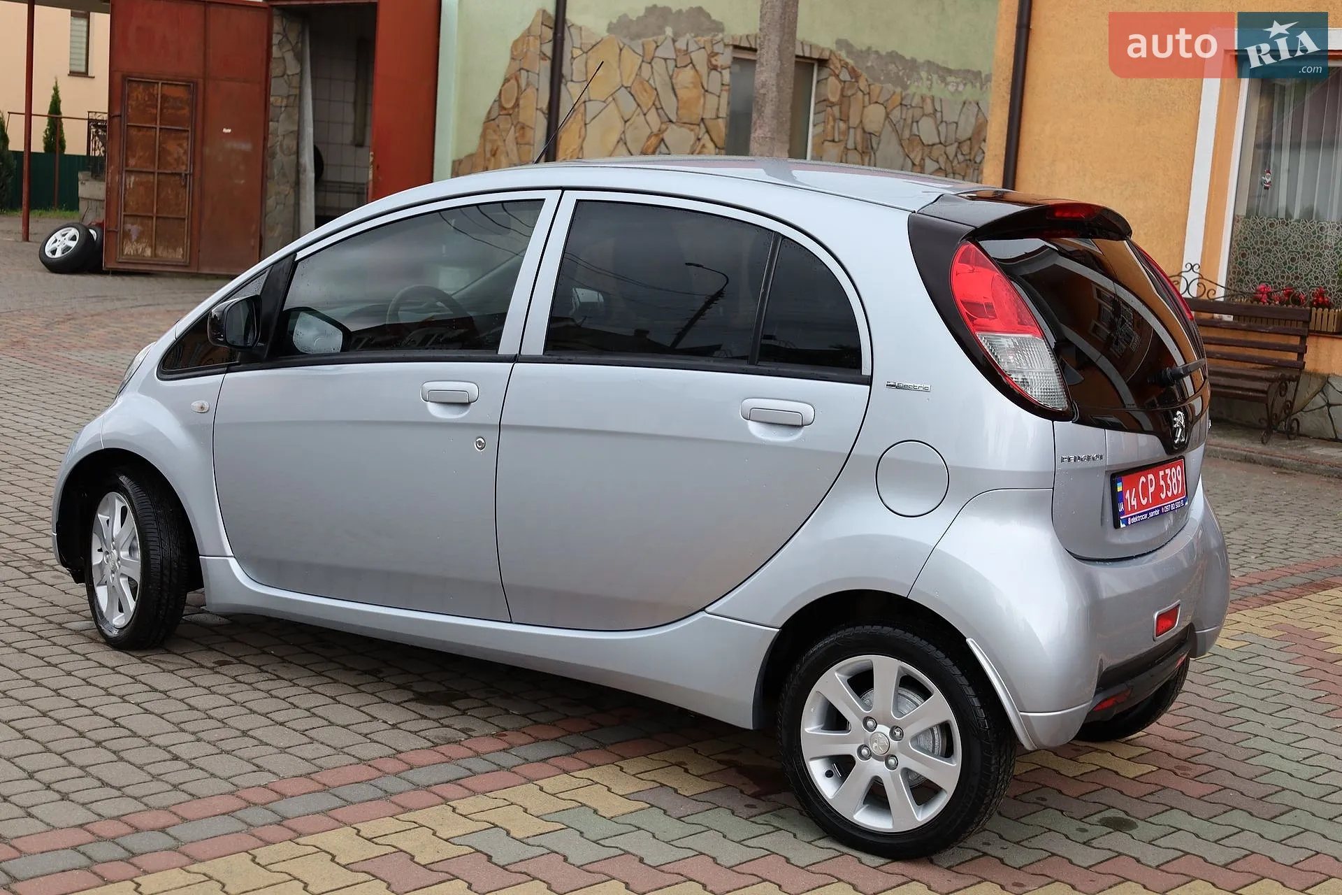2014 Peugeot iOn - мініатюра 10