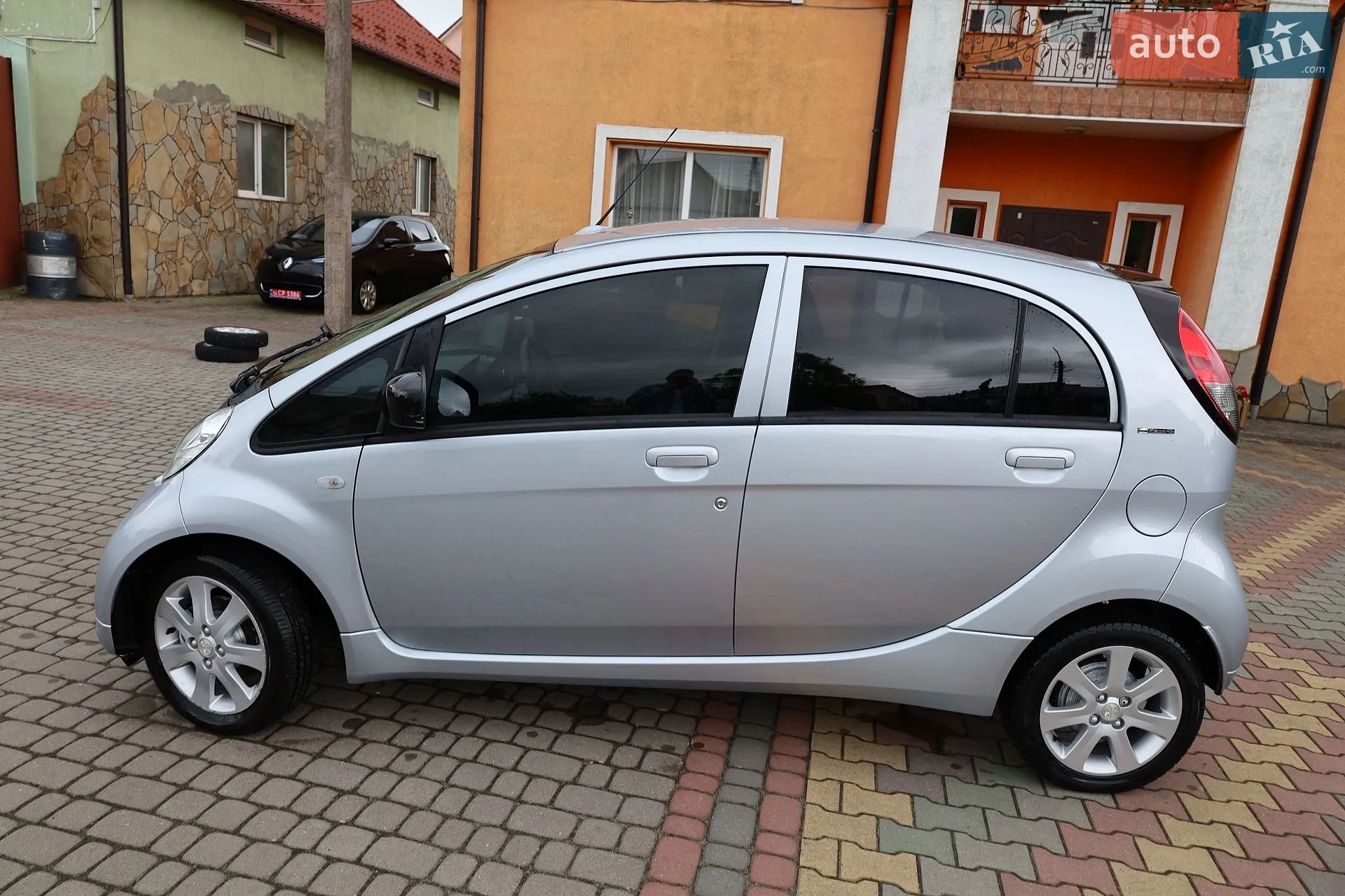 2014 Peugeot iOn - мініатюра 19