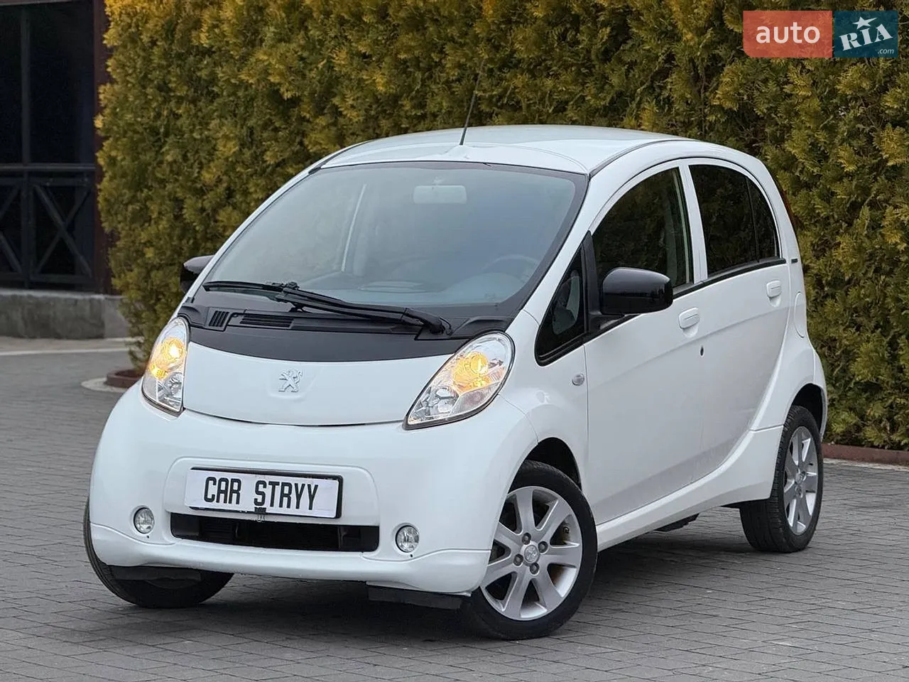 2018 Peugeot iOn - мініатюра 11