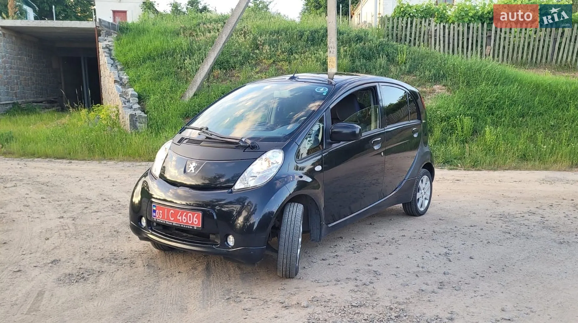2012 Peugeot iOn - мініатюра 3