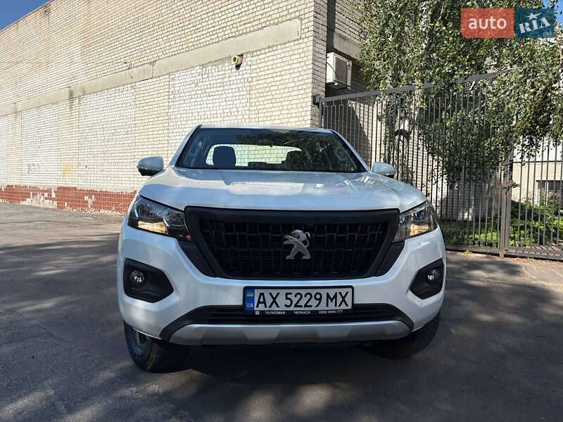Peugeot Landtrek 2023