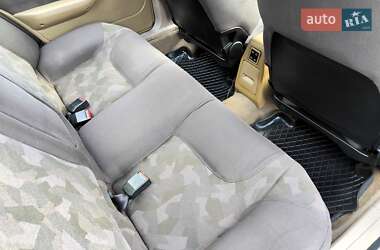 Седан Peugeot Pars 2005 в 