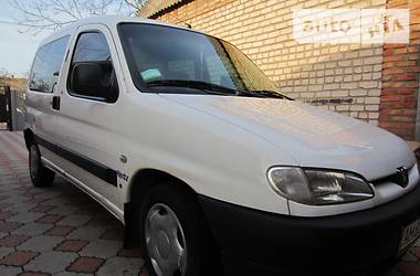 Легковой фургон (до 1,5 т) Peugeot Partner пасс. 2000 в Апостолово