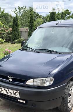 Минивэн Peugeot Partner пасс. 2000 в Черновцах