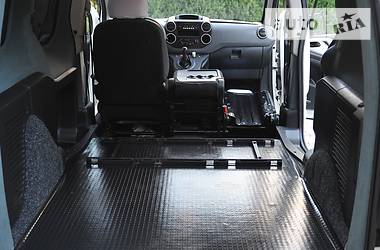 Грузопассажирский фургон Peugeot Partner 2014 в Днепре