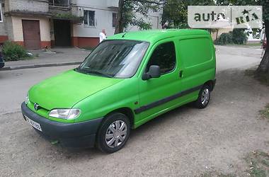 Грузопассажирский фургон Peugeot Partner 1999 в Львове