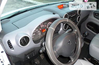 Мінівен Peugeot Partner 2010 в 
