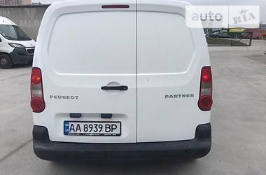 Вантажопасажирський фургон Peugeot Partner 2008 в 