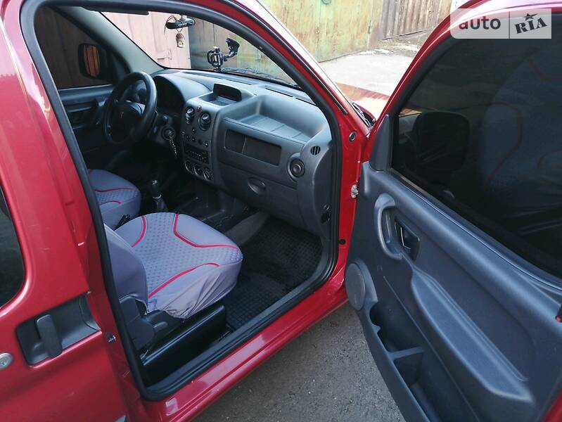 Пікап Peugeot Partner 2007 в Луцьку фото 6 Пікап Peugeot Partner 2007 в Луцьку