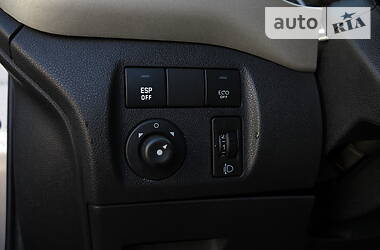 Універсал Peugeot Partner 2011 в 