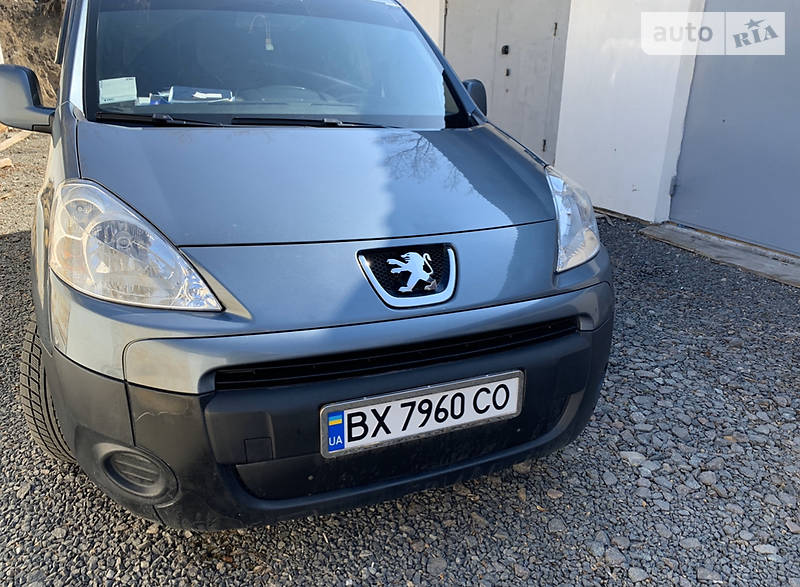 Вантажопасажирський фургон Peugeot Partner 2012 в Хмельницькому фото 22 Вантажопасажирський фургон Peugeot Partner 2012 в Хмельницькому