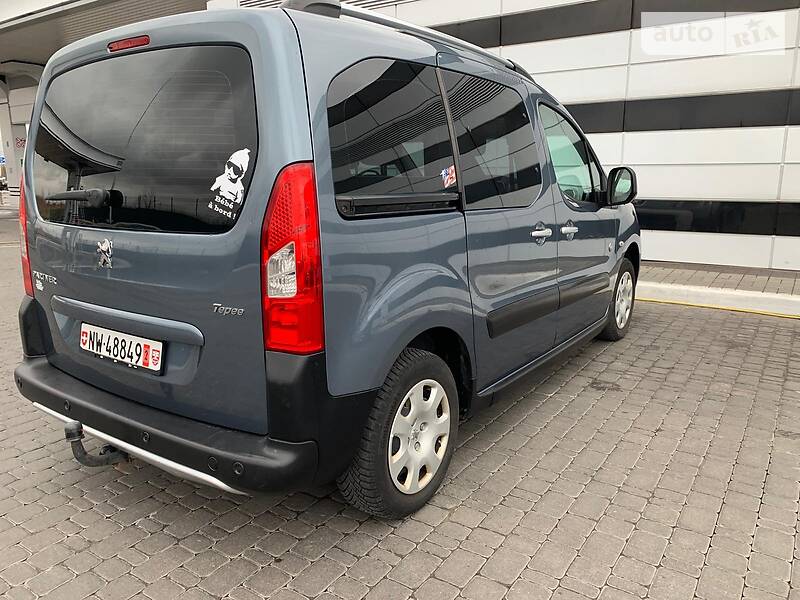 Мінівен Peugeot Partner 2011 в Рівному