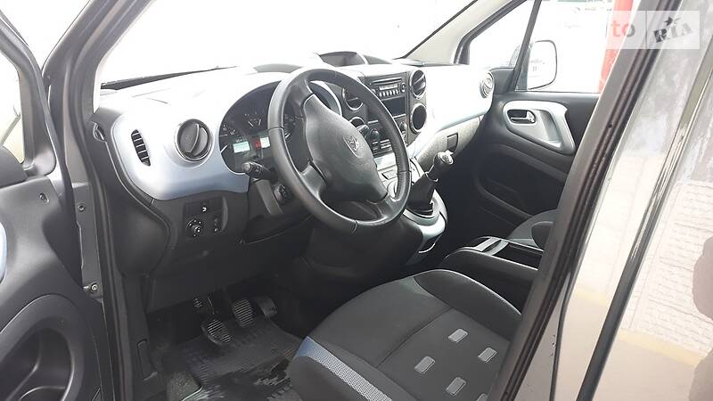 Мінівен Peugeot Partner 2014 в Рівному