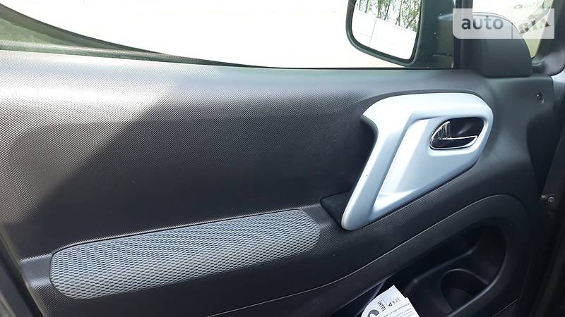 Мінівен Peugeot Partner 2014 в Рівному