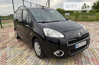 Мінівен Peugeot Partner 2012 в Житомирі