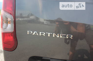 Грузовой фургон Peugeot Partner 2019 в Хусте