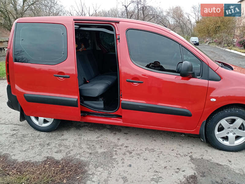 Мікровен Peugeot Partner 2012 в Карлівці