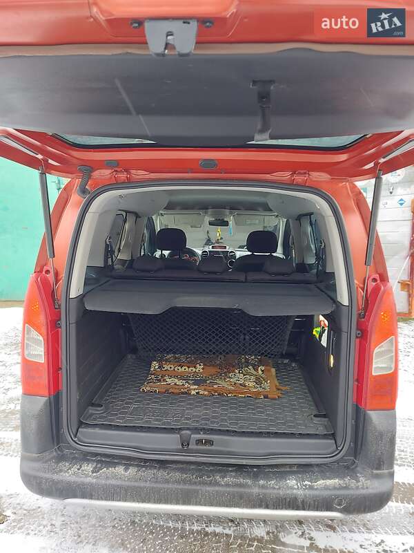 Мінівен Peugeot Partner 2012 в Рівному