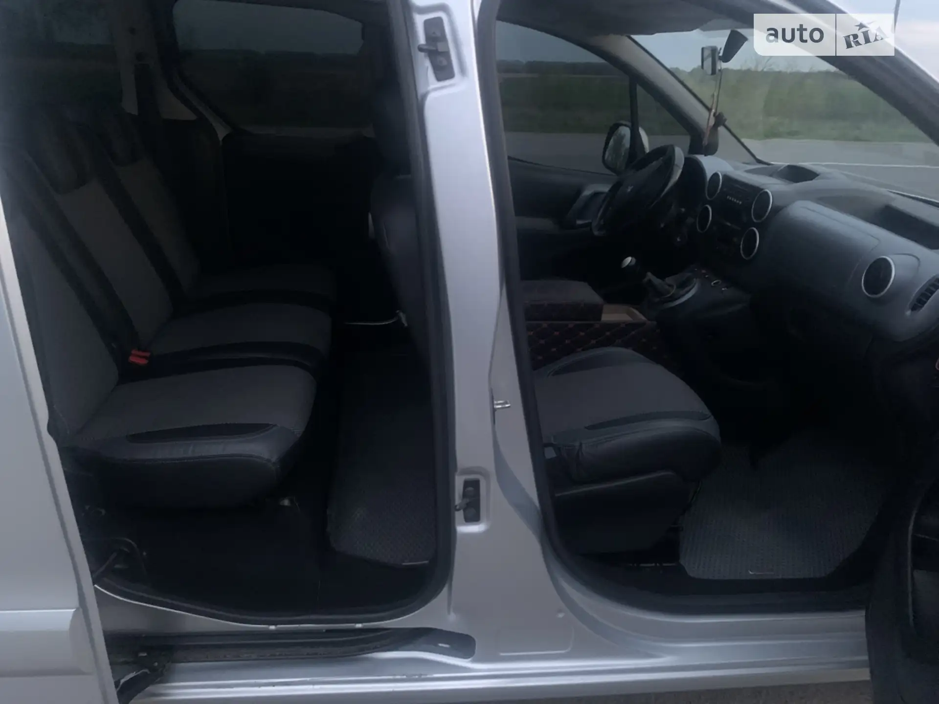 2012 Peugeot Partner - мініатюра 6