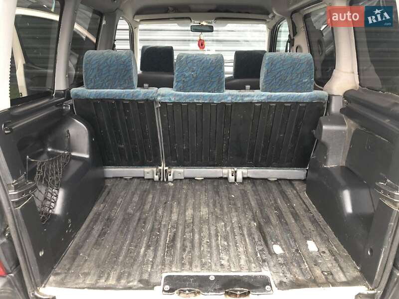 Мінівен Peugeot Partner 2006 в Ковелі