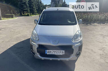 Мінівен Peugeot Partner 2014 в Покровську