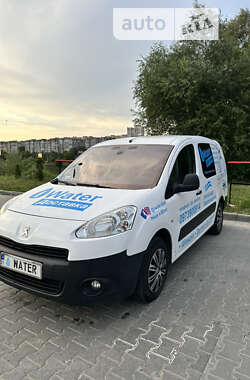 Мінівен Peugeot Partner 2013 в Хмельницькому
