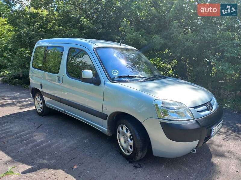 Минивэн Peugeot Partner 2004 в Староконстантинове