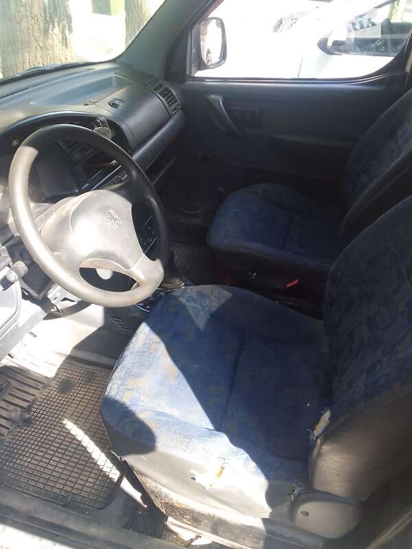 Минивэн Peugeot Partner 1999 в Борщеве