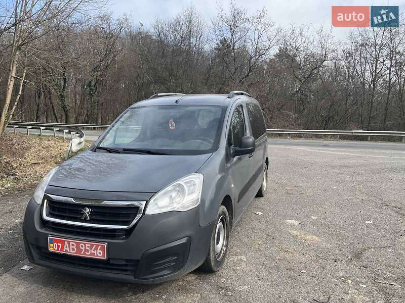 Минивэн Peugeot Partner 2017 в 