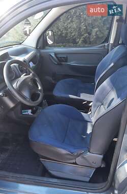 Мінівен Peugeot Partner 2011 в Києві