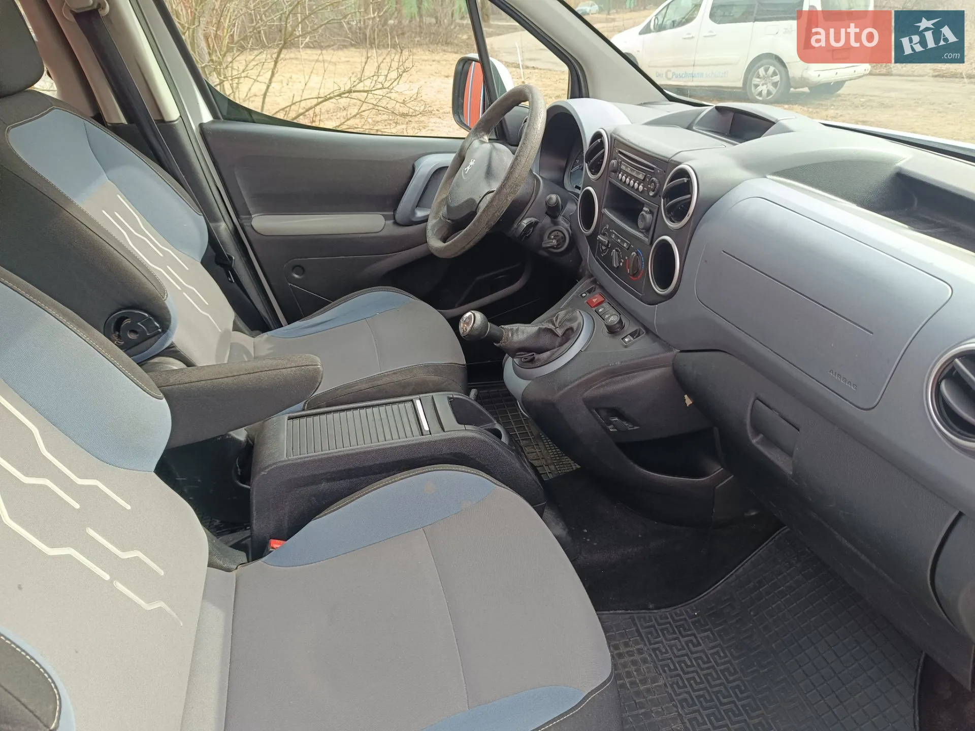 2013 Peugeot Partner - мініатюра 5
