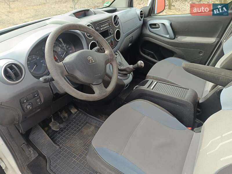 Мінівен Peugeot Partner 2013 в Сумах