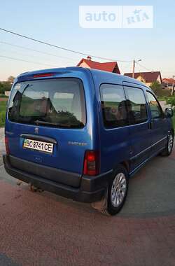 Мінівен Peugeot Partner 2003 в Стрию