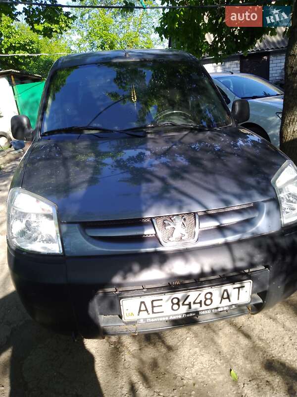 Мінівен Peugeot Partner 2011 в Новомосковську