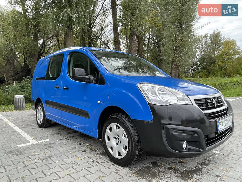 Мінівен Peugeot Partner 2017 в Хмельницькому